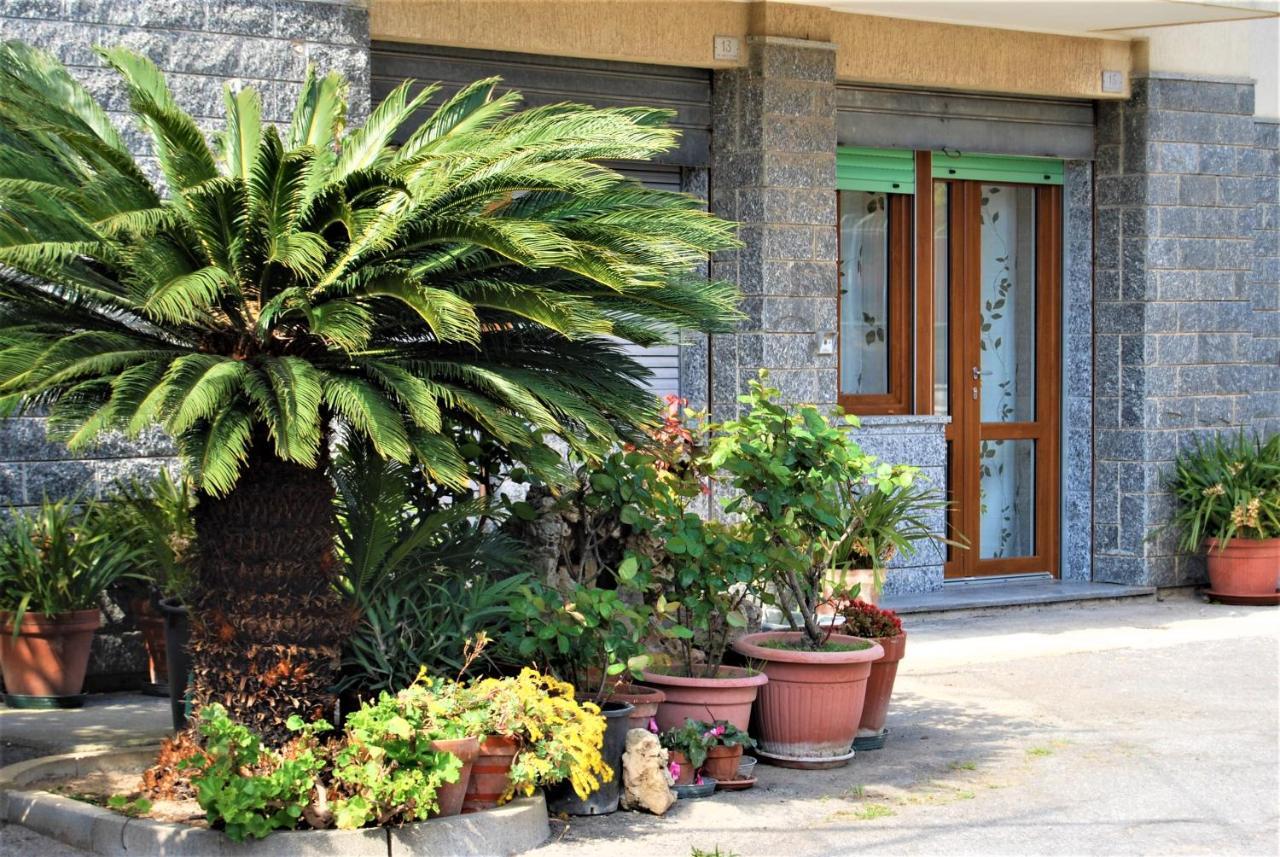 Casa Rita Pietra Ligure Exterior foto